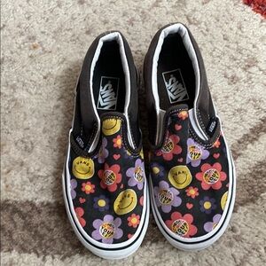 Vans Black Slip-On Sneakers size 3 with Emoji Print